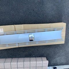 ラパン　フロントグリル