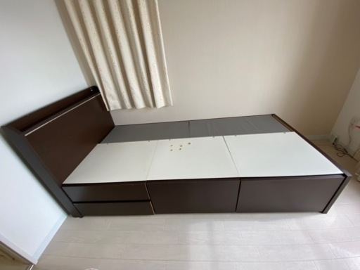 ニトリ　収納付きシングルベッド　購入者決まりました