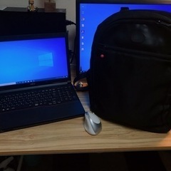 富士通ノートパソコンの画像