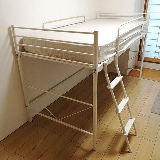 ロフトタイプ シングルパイプベッド マットレス付き フレーム下約90cm 引取り希望