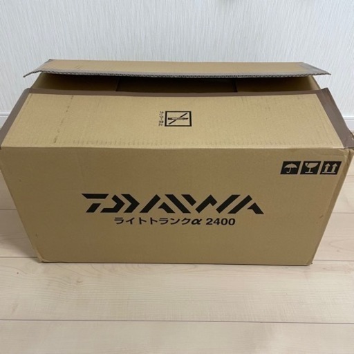 【新品】ダイワ ライトトランクα ZSS 2400 クーラーボックス