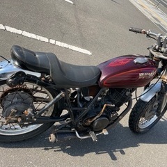 ヤマハSR400カスタムの画像