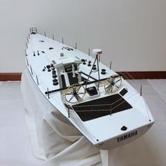 ヤマハ(YAMAHA) ラウンドザワールド タミヤ(TAMIYA) ラジコンボート クルーザー リモコンボート の画像