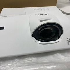 【美品】日立製プロジェクター