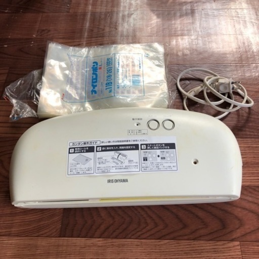アイリスオーヤマ　真空保存フードシーラー VPF-385T