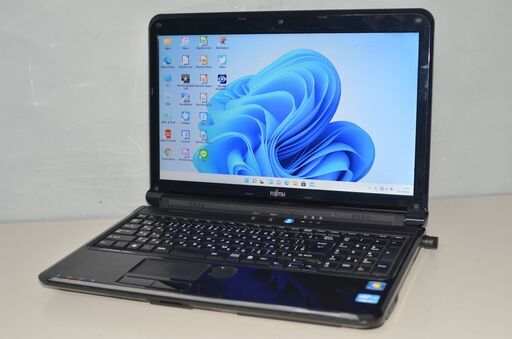 最新Windows11+office 大容量HDD1TB 富士通 AH54/D 高性能 第二世代i3/15.6インチ/無線内蔵/4GB/USB3.0/HDMI/DVDRW/便利なソフト多数