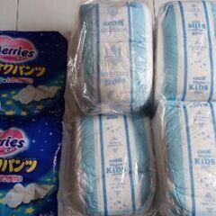 再値下げ★おやすみパット35枚とぐっすりパンツ2枚★セットで