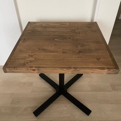 ダイニングテーブル　デスクの画像