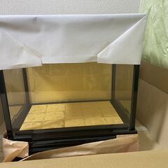 新品　がラスケース（２）