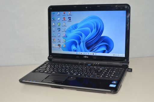 【在庫処分！】カメラ付き/大容量640GB/i3/最新Win10/富士通 富士通FMVパソコン | わけありパソコン 商品・価格一覧