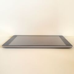 【値下げ】iPad 第6世代 Wi-Fi 32GB スペースグレイの画像
