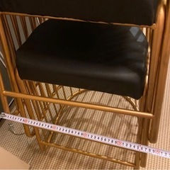 ゴールドチェア　の画像