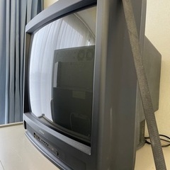 古い　テレビ　ブラウン管
