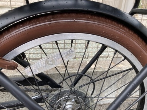 (新品に近い)MONTANA変速自転車(後籠なし)