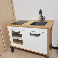 IKEAイケア　IHおままごとキッチン　小物付き　中古