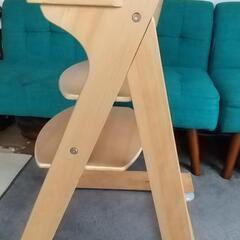 ７日まで記載 ベビーチェア ハイチェア 机付きの画像