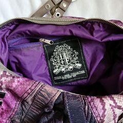 TOUGH ショルダーバッグ　革　パープル　紫　タフの画像