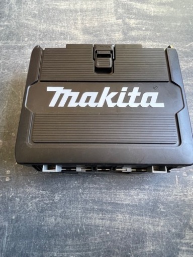 マキタ インパクトドライバー