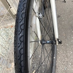 美品)Z3イオンバイク(21段変速) (モモ) 南太田のクロスバイクの