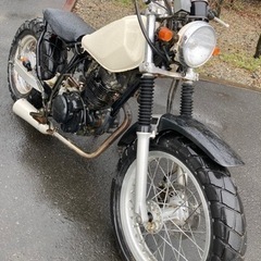 TW225カスタムの画像