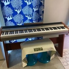 KORG. SP-300. 電子ピアノ
