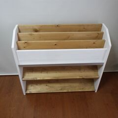 絵本棚＆おもちゃ収納ボックス　処分価格です。　の画像