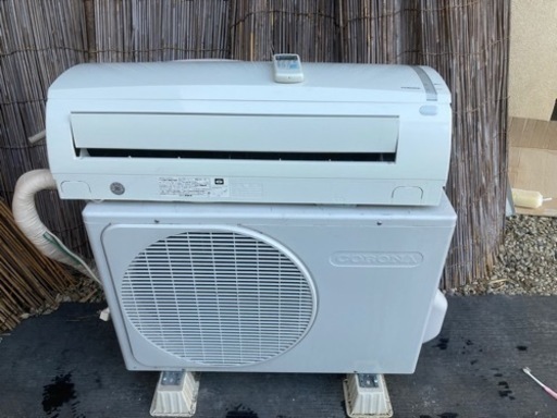 コロナエアコン4.0kw2016年製清掃済み