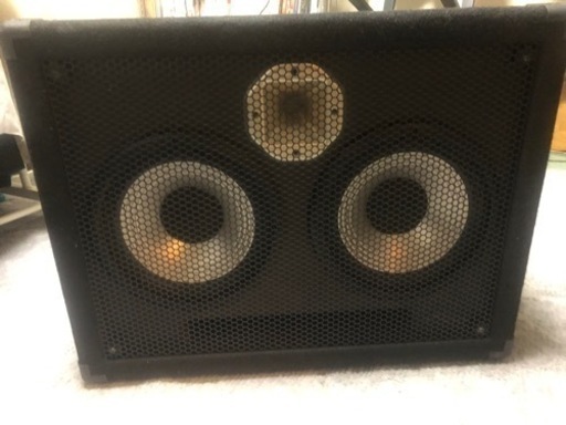 ベース　エンクロージャー