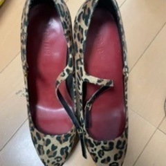 ムルーアレオパードパンプス