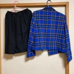 【値下げ❗️】レトロなジャケット&スカート　青のタータンチェック柄の画像
