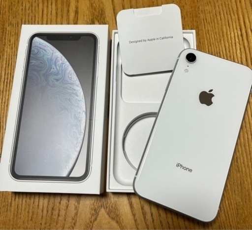 iPhone XR White 128 GB SIMフリー