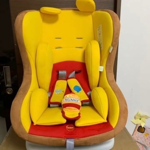 【中古】プーさん チャイルドシート