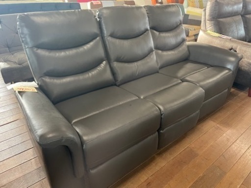 本革電動ソファー！12万円で販売してましたが木工祭り価格！