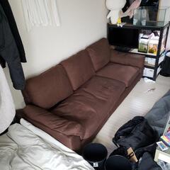 ３人掛けソファー　ブラウン