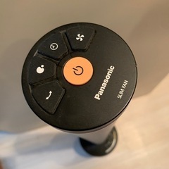 スリム型扇風機の画像
