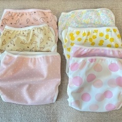 布おむつカバー　80  未使用品の画像