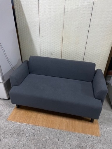 二人がけソファー3000円‼️