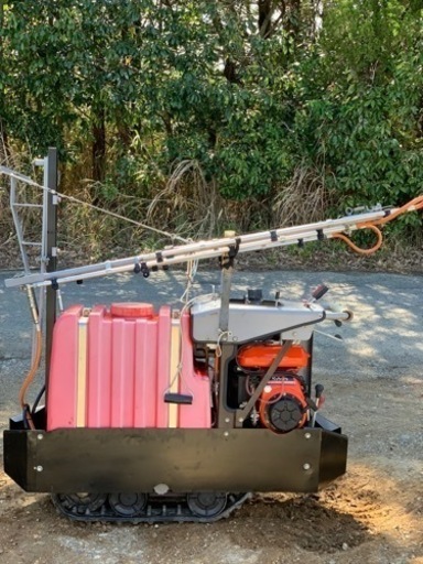 OLYMPIAオリンピア小型自走式散布機　RP30-100 タンク100L 消毒スプレー　クローラ良好　散布良好　作動品