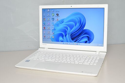 最新Windows11+office 爆速新品SSD240GB 東芝Dynabook T45/VWD 高性能 第六世代i3/メモリ8GB/無線内蔵/USB3.0/HDMI/DVDマルチ/便利なソフト