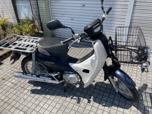 【カブプロ】AA04型リヤタイヤ、バッテリー新品❗️グリップヒーター、大型バスケット付　若林自転車　唐崎SALE❗️