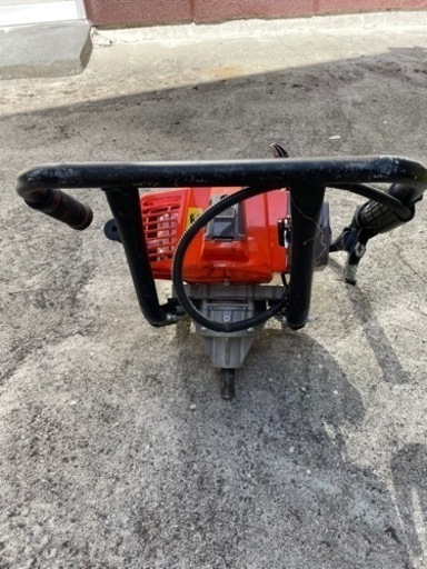 エンジン穴掘り機