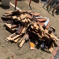 木　木材　端材　薪　焚火　キャンプなど