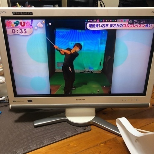 お話中　AQUOS SHARP 32型　2007製　リモコン付き　地デジテレビ