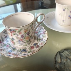MOMOYAMA カップ＆ソーサー　２セット