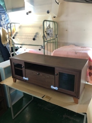 （決まりました）テレビ台
