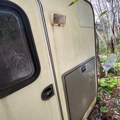 キャンピングトレーラー　廃車の画像