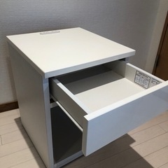 ニトリ　サイドボード　パールホワイトの画像