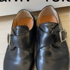 a.v.vローファーフォーマルシューズの画像