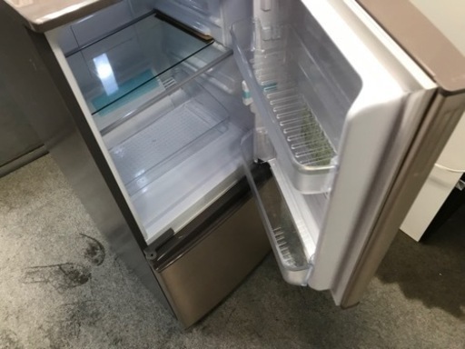 SHARP 2019年製　137L ノンフロン冷凍冷蔵庫 どっちもドア　程度良好
