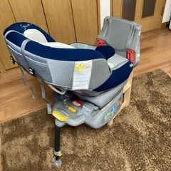 コンビ　ゼウスターン　チャイルドシート<取りに来て下さる方>